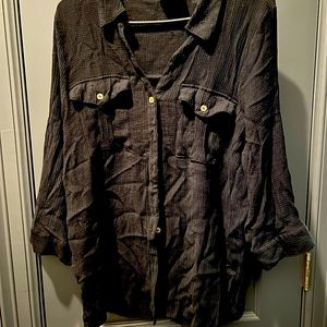 3/4 sleeve button-down